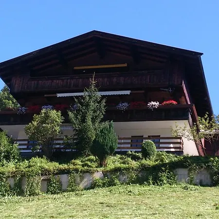Gondelblick Apartment *