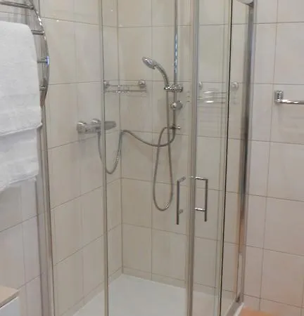 شقة غونديلبليك ألباخ